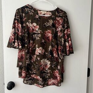 Pleione Flowy Floral Shirt